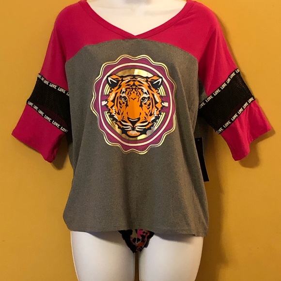 Preloved Love Crop Tee B15 - Picture 8 of 8